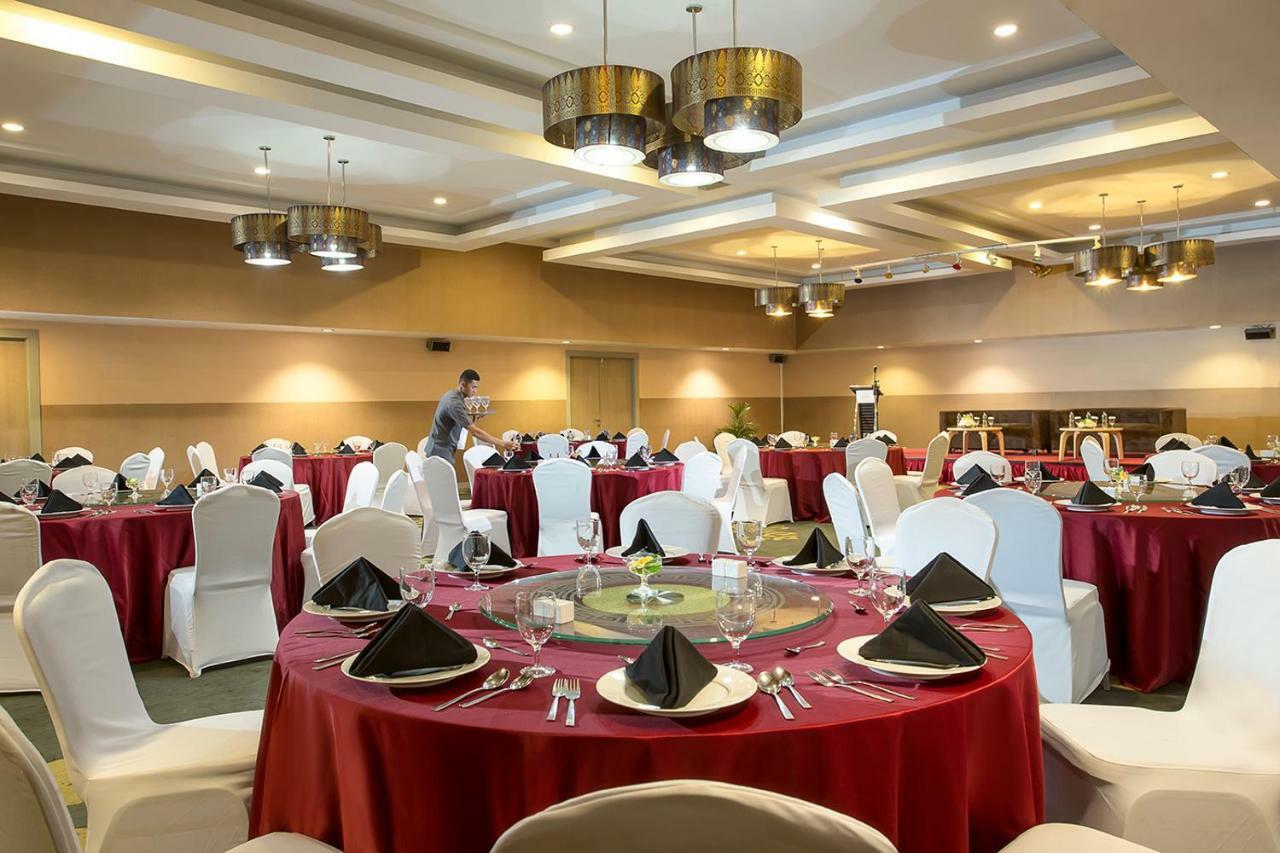 Khas Pekanbaru Hotel Εξωτερικό φωτογραφία